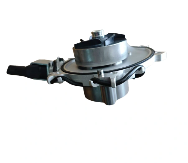 land-rover-electronic-water-pump-11